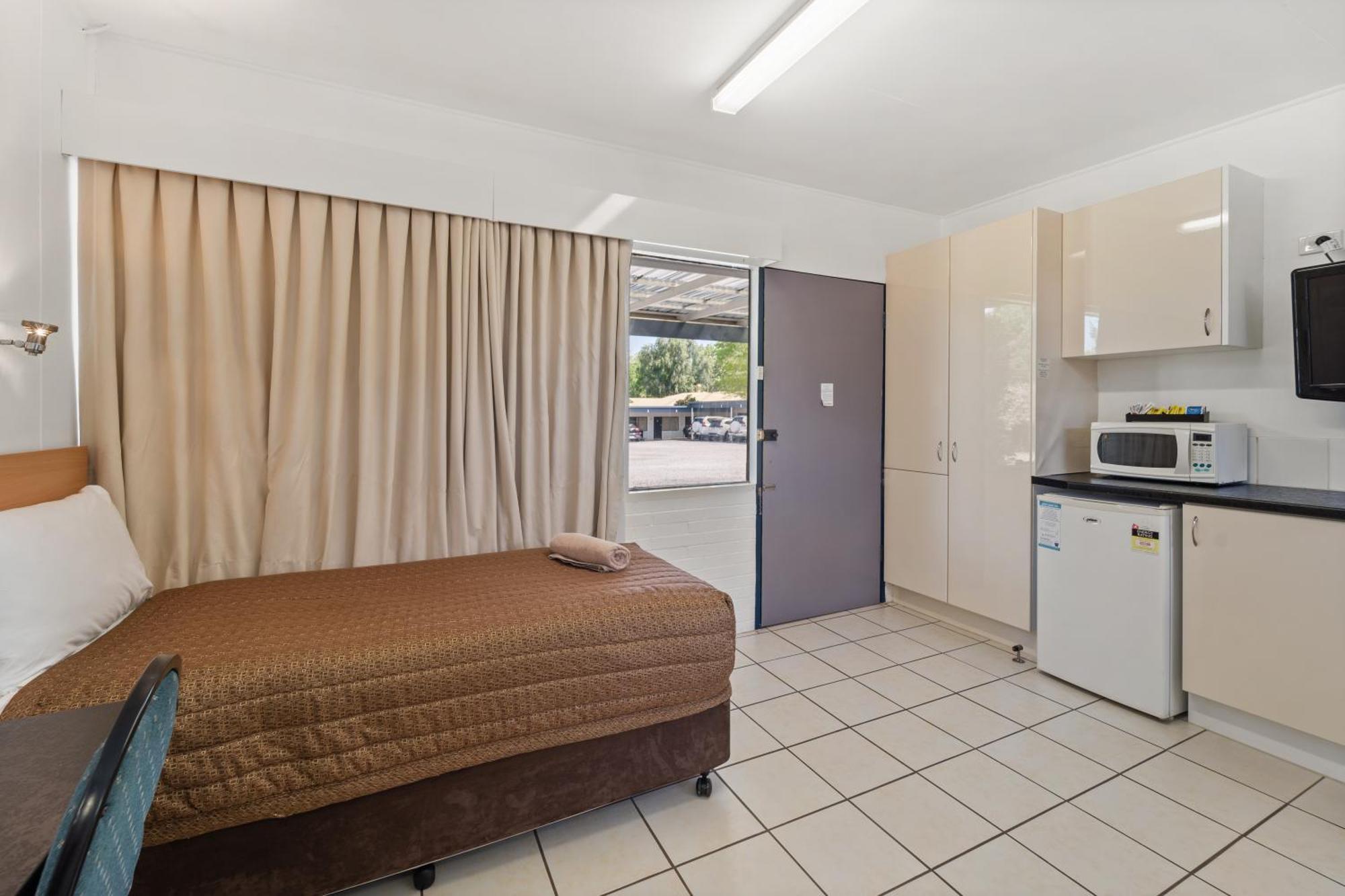 Tally Ho Motor Inn Tenterfield Exteriör bild